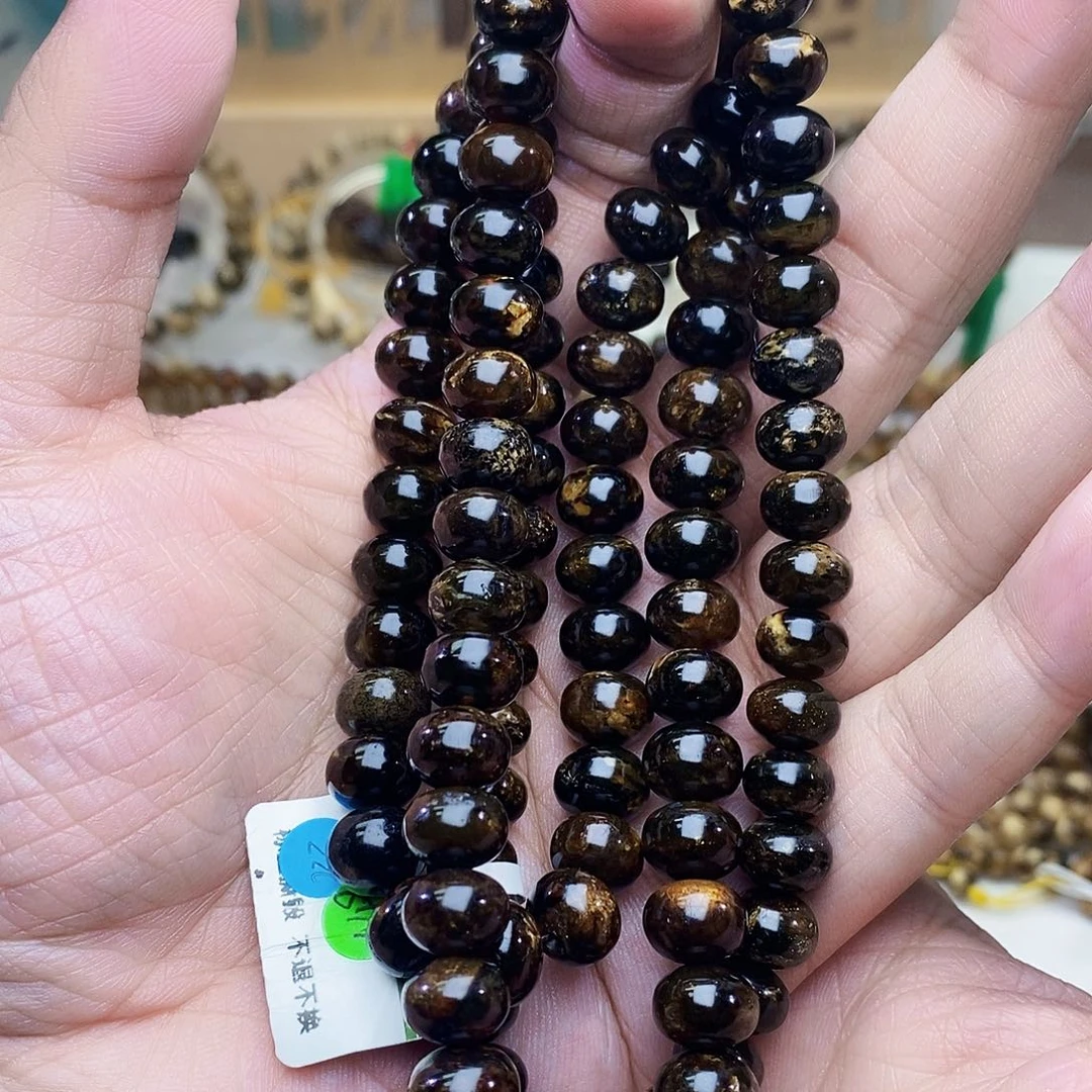 琥珀未镶嵌裸石8黑