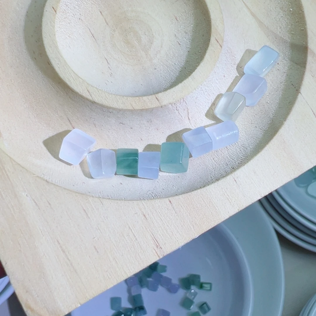 翡翠散珠随行一颗