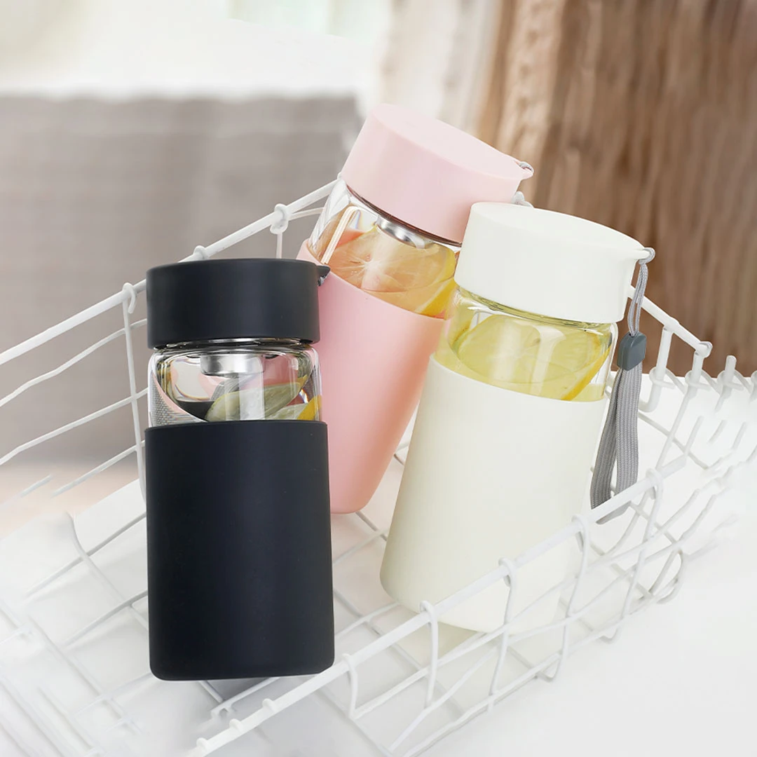 硅胶玻璃杯休闲便携简约水杯防滑茶滤耐热女学生随行泡茶杯子