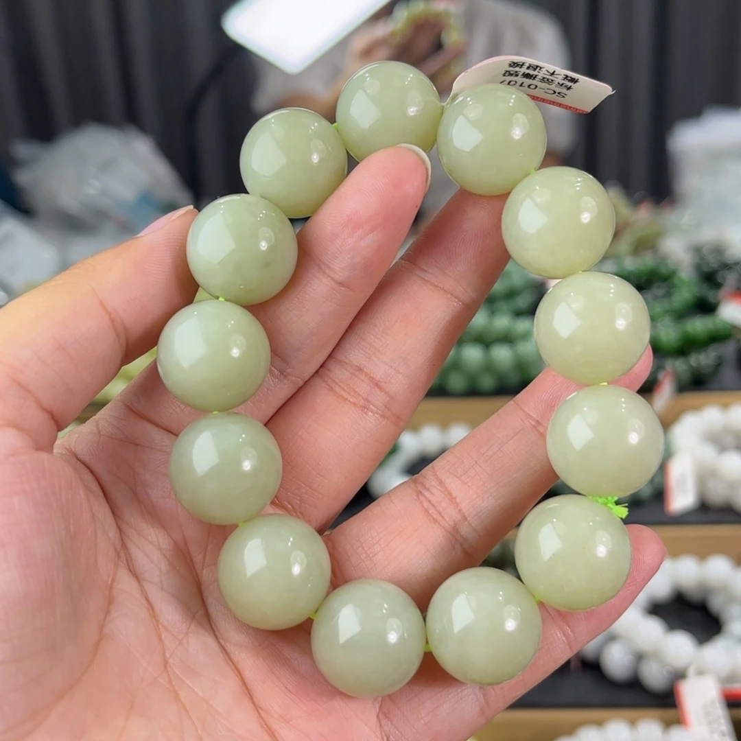 手链未镶嵌和田玉新疆且末青白卡18圆珠