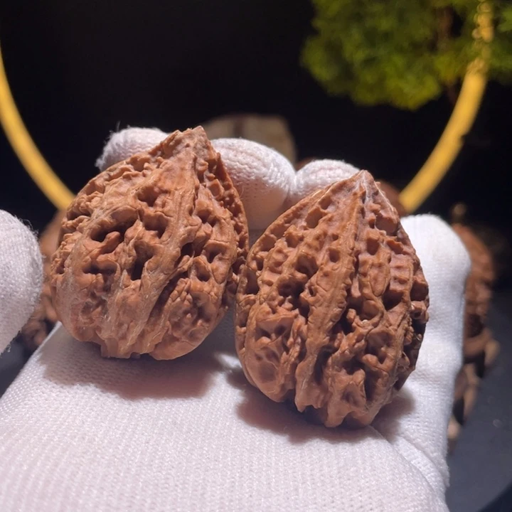 文玩核桃吊坠聚核财睿27