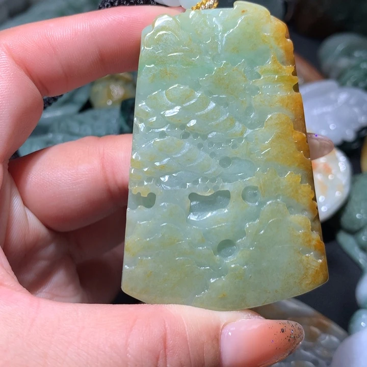 翡翠未镶嵌颈饰保真天然A货翡翠