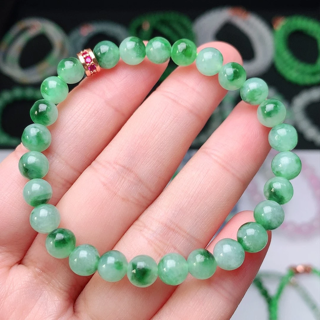 翡翠手链未镶嵌翡翠