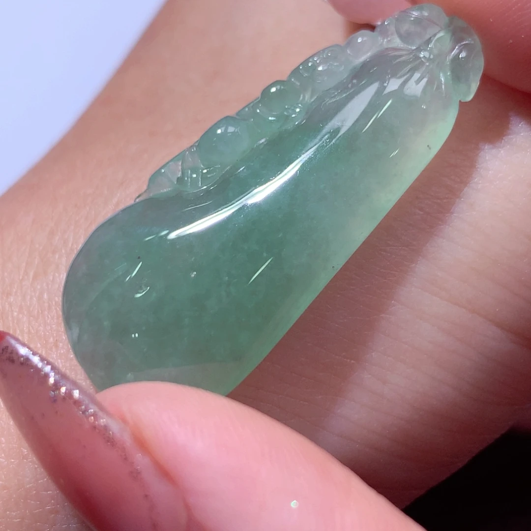 未镶嵌定制翡翠翡翠