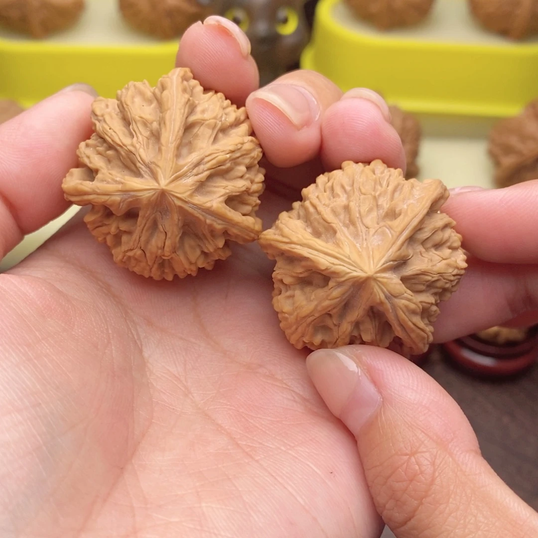 文玩核桃吊坠韩*文山三棱