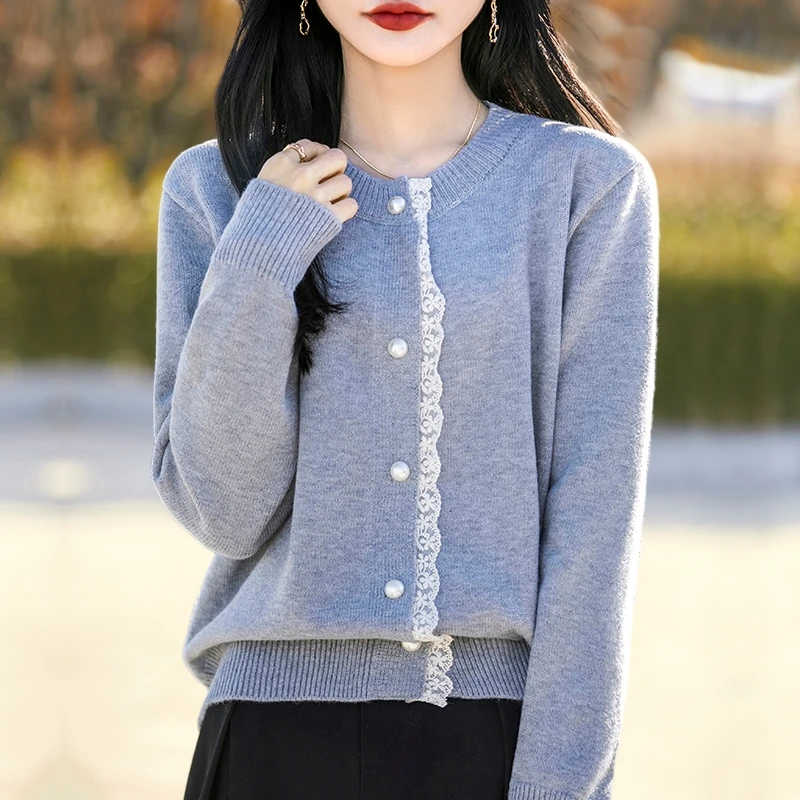 灰色毛衣外套女春秋2025新款大码短款上衣外搭宽松小香风针织开衫