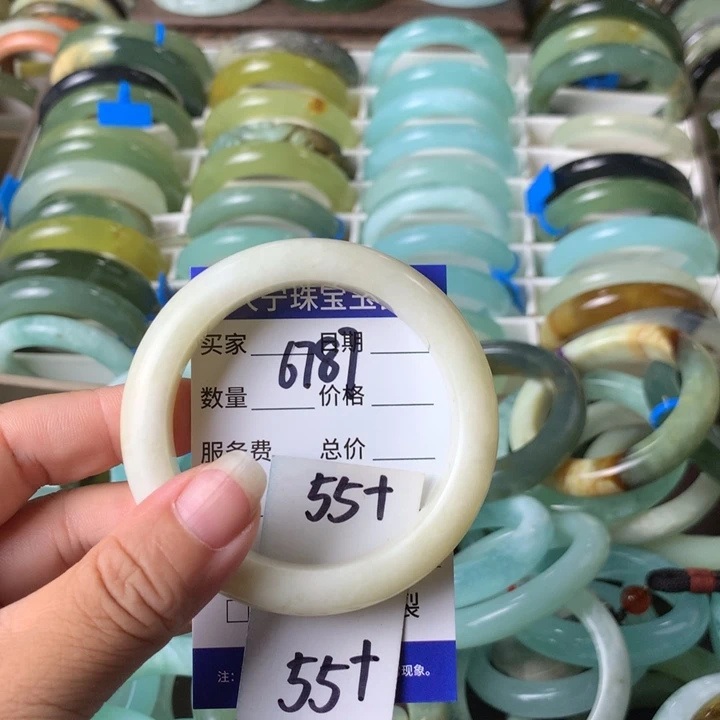 未镶嵌蛇纹石玉手镯6787