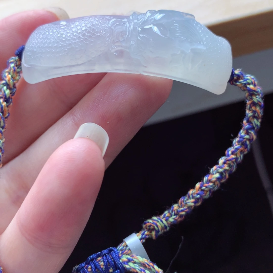 翡翠颈饰未镶嵌吊坠