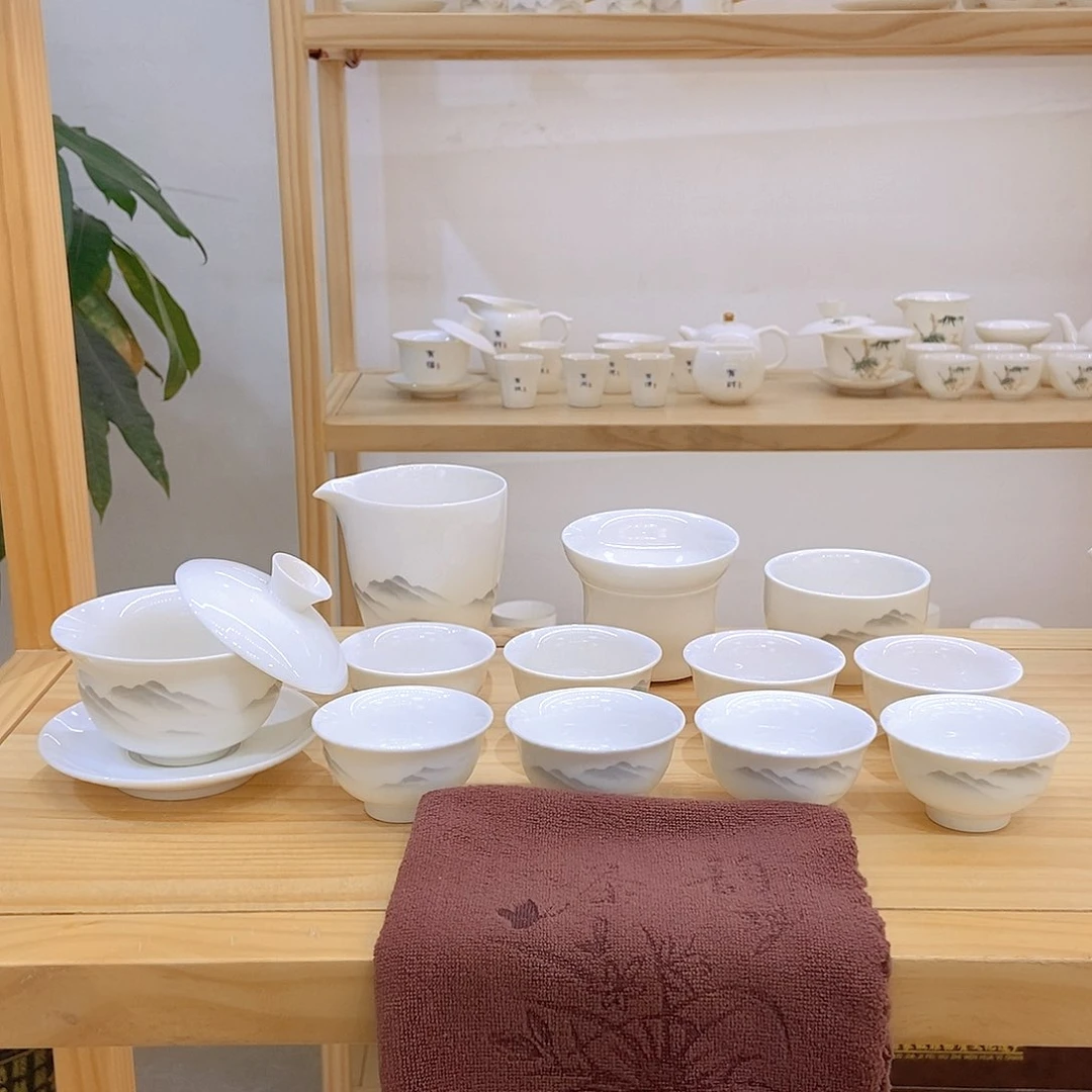 羊脂玉瓷茶具套装