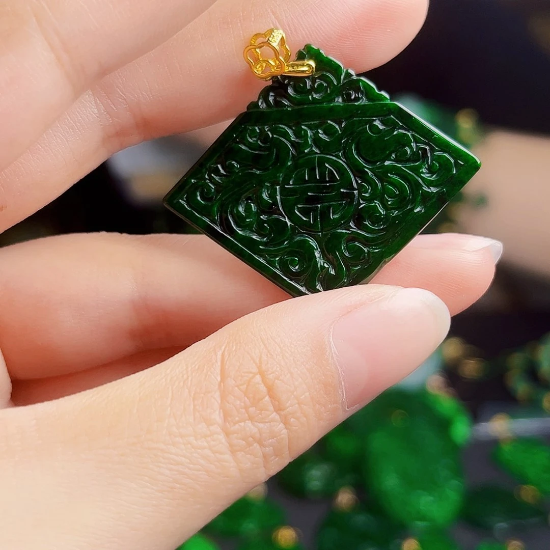 颈饰银S925镶嵌翡翠多样性