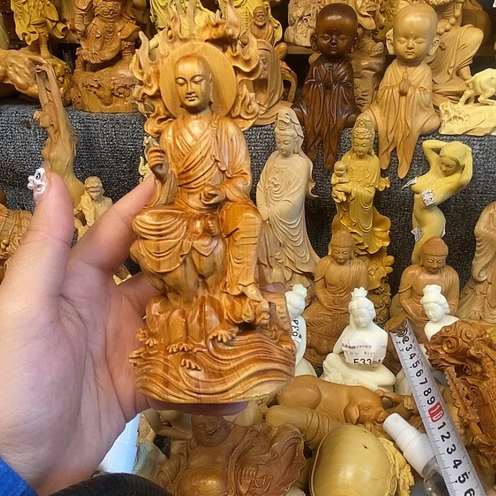 柏木（崖柏）崖柏瑕疵地藏