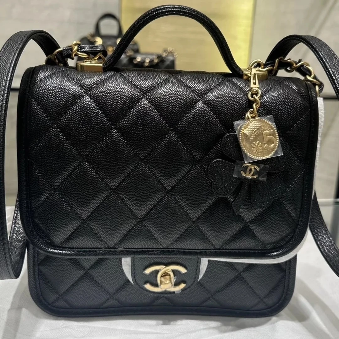 95新 Chanel/香奈儿 98新 大场直播/四叶草双肩包/10690