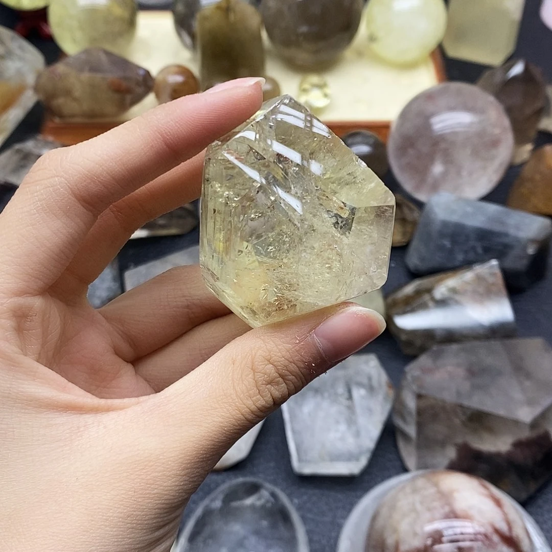 水晶未镶嵌珠宝半成品373水晶石