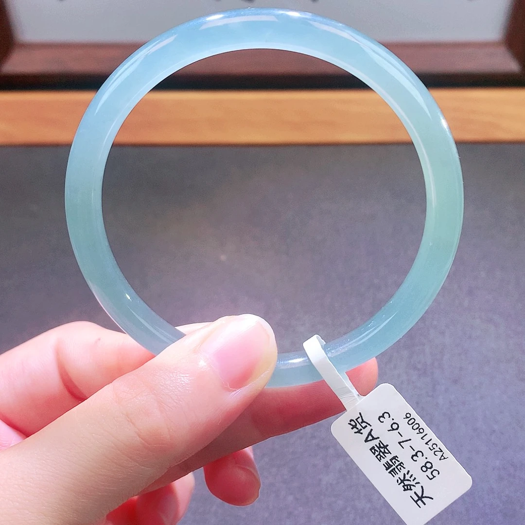 翡翠未镶嵌手镯天然翡翠