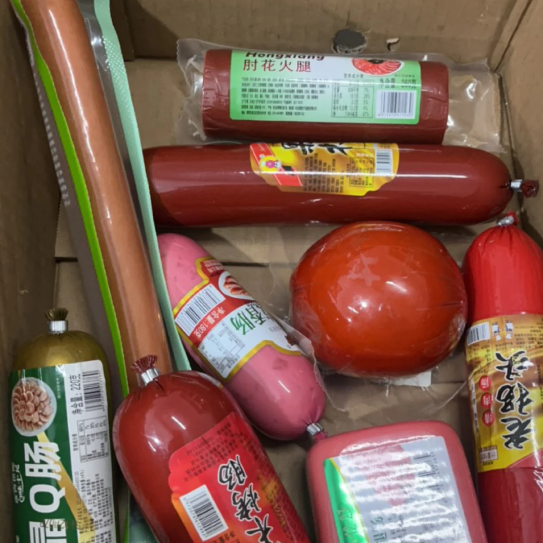 多种口味鸡肉淀粉肠三文治圆肚果木火腿泡面搭档即食火腿肠