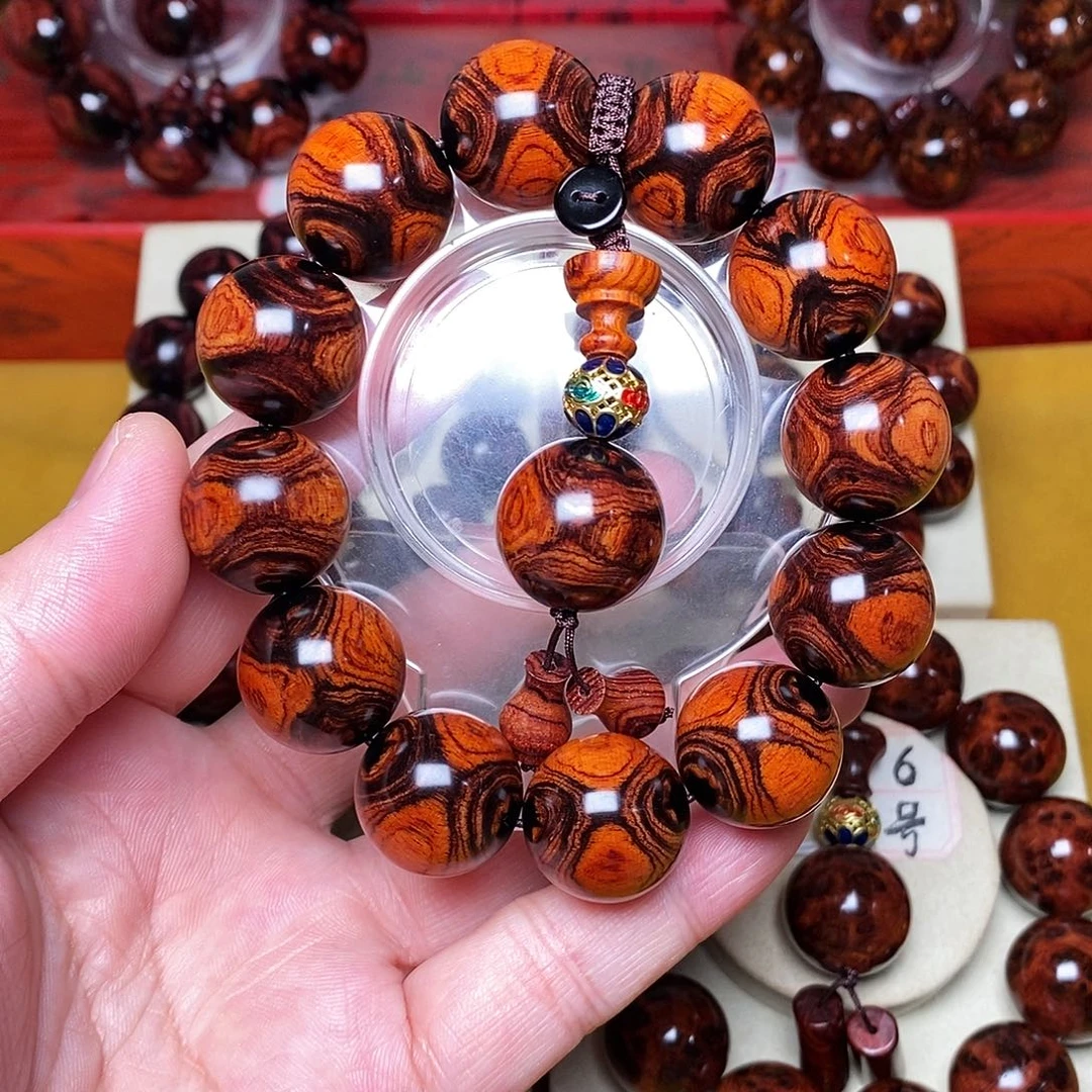 黄花梨/降香黄檀海南黄花梨鬼脸对眼2.0