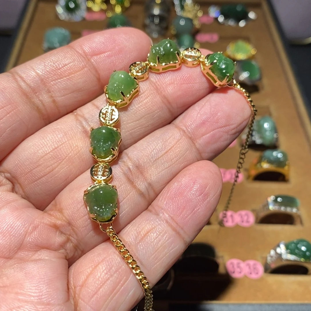 和田玉（碧玉）未镶嵌手链