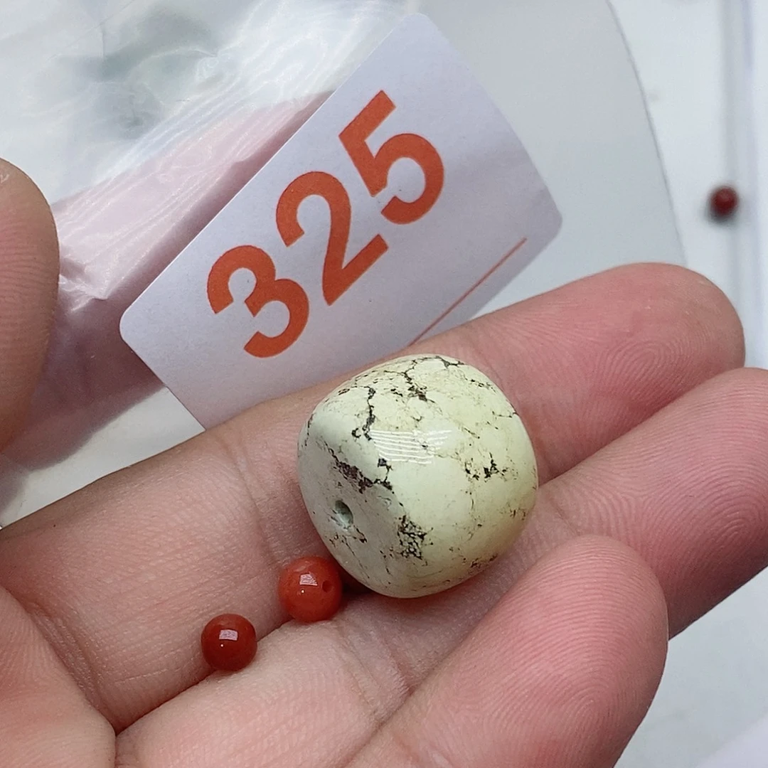 未镶嵌南红玛瑙珠宝奇石
