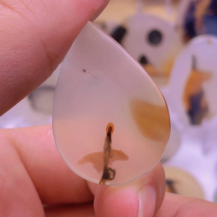 玛瑙/玉髓未镶嵌吊坠(不含链)