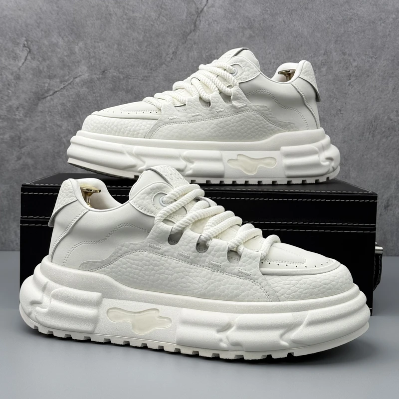 厚底板鞋男款2025秋冬新款超火潮牌百搭小白鞋小众原创增高休闲鞋