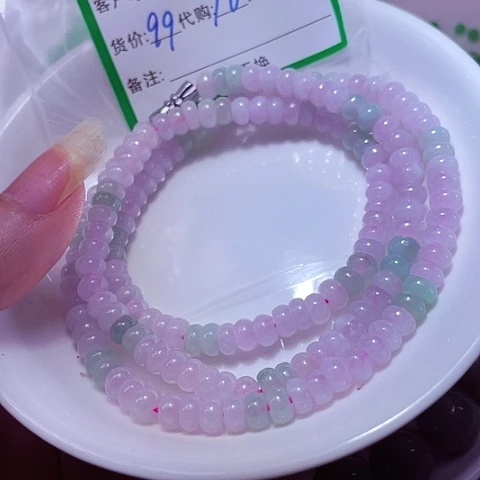 翡翠未镶嵌颈饰吉*