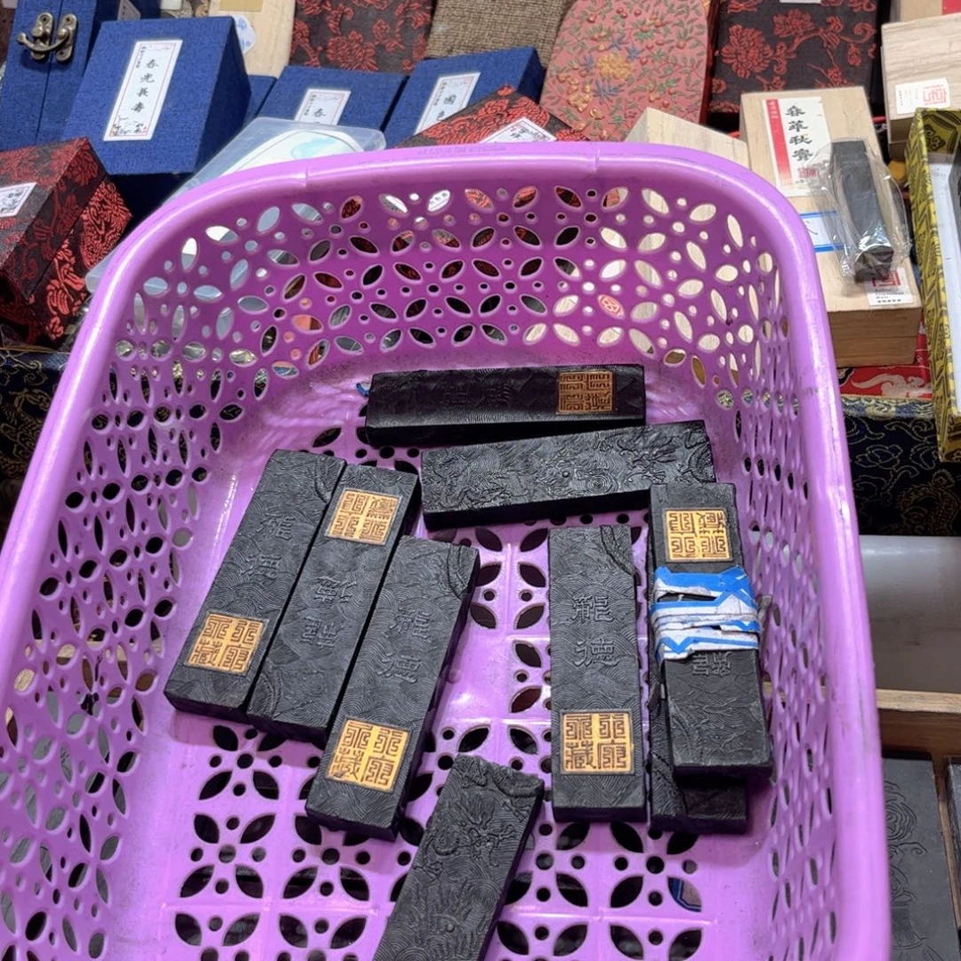 哈哈哈哈哈刚刚14条