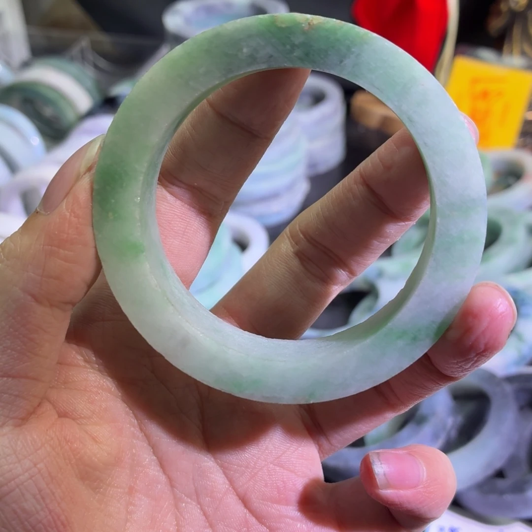 定制翡翠未镶嵌天然翡翠A货毛胚手镯定制