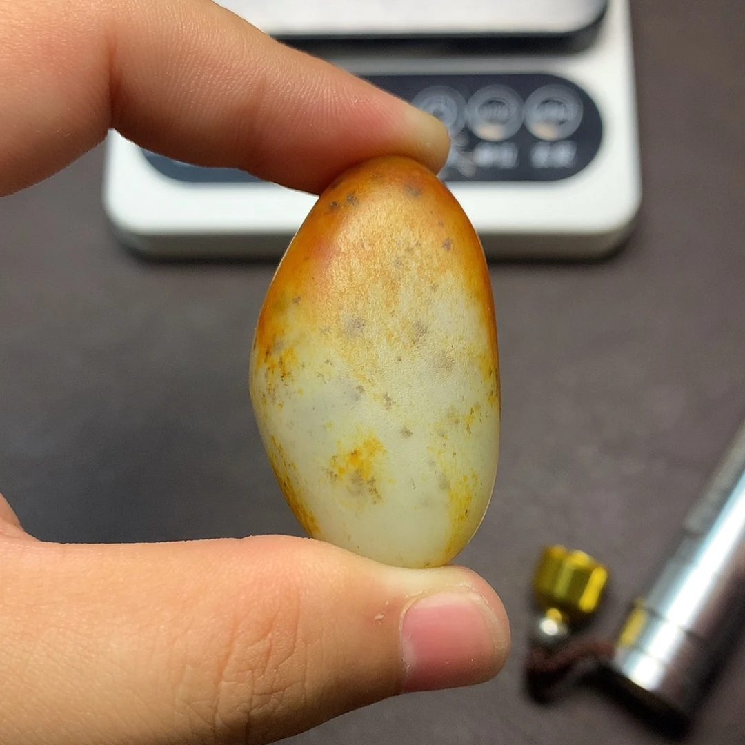 和田玉（糖玉）未镶嵌挂件