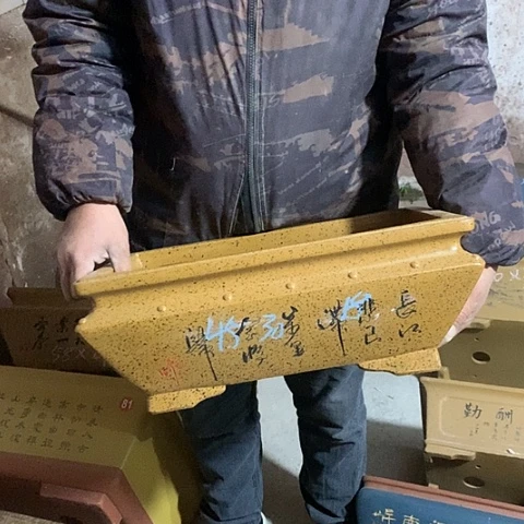 紫砂花盆手工制作