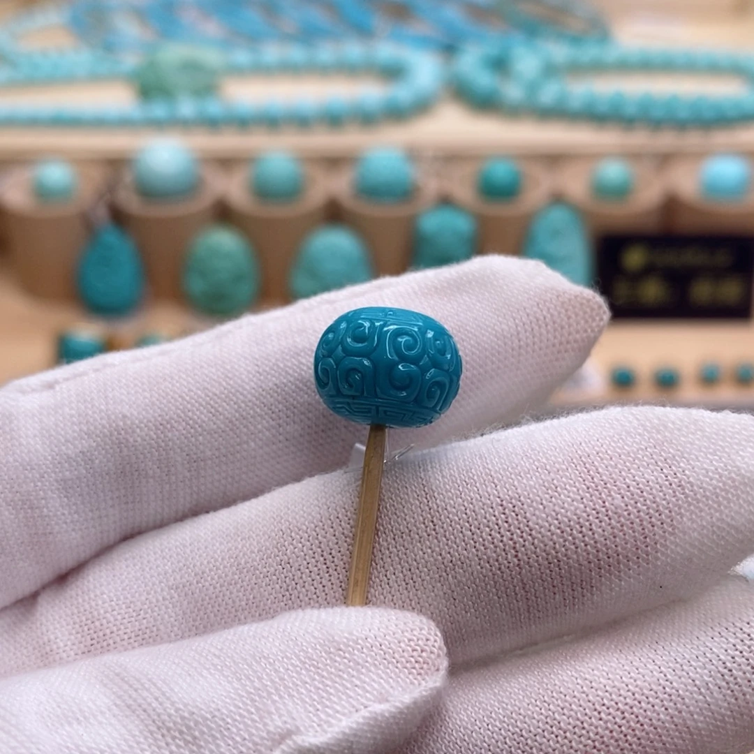 未镶嵌绿松石珠宝奇石