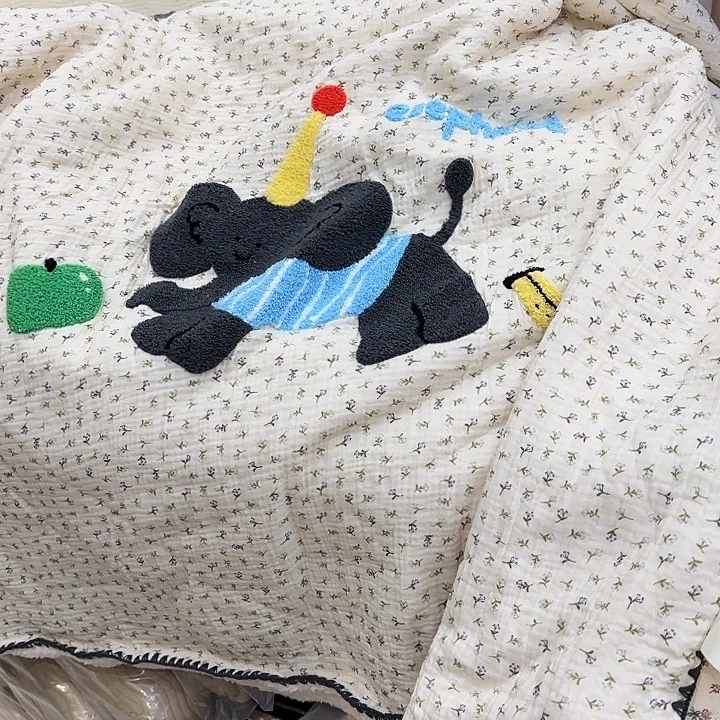 柞蚕丝貂毛羽绒毛巾绣毯子