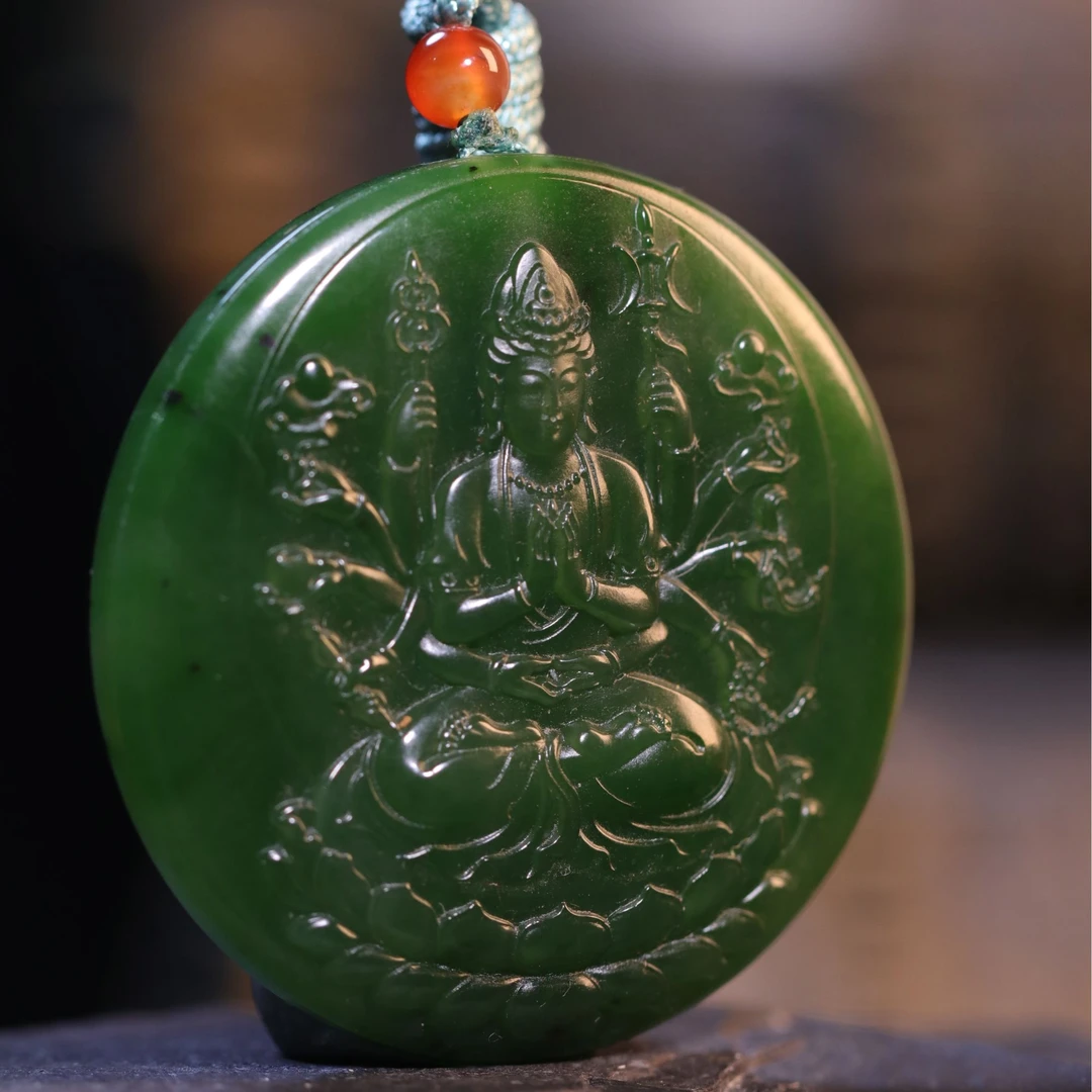 和田玉碧玉千手观音吊坠