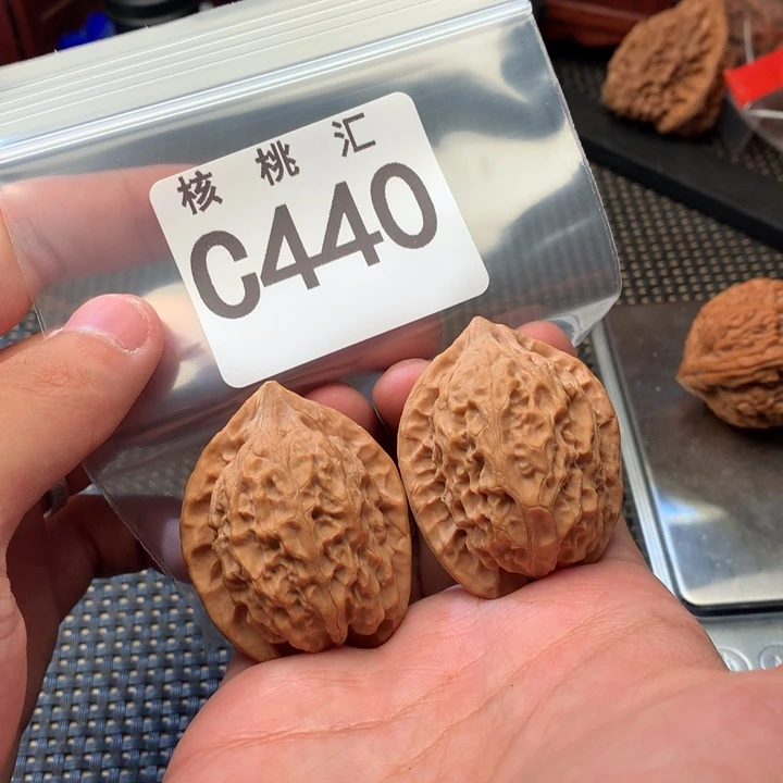 吊坠文玩核桃赤焰鸡心