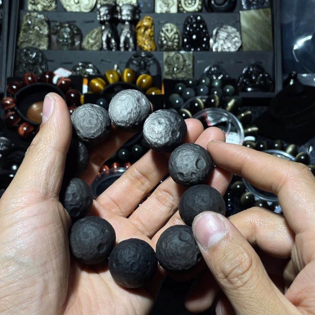 黑曜岩珠宝奇石未镶嵌熊*爷