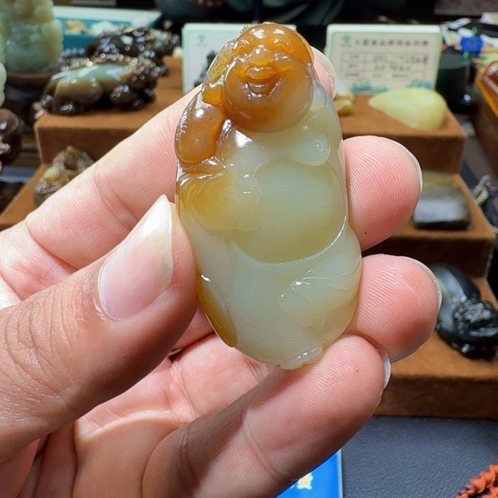 未镶嵌和田玉挂件