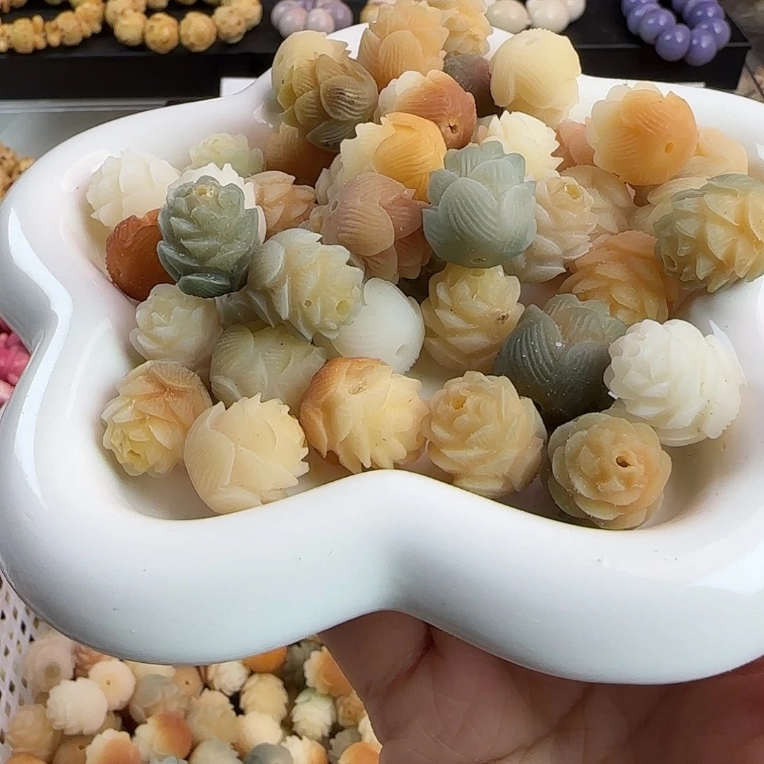 菩提根/象牙果手串瑕疵卡16-18手修大莲花100颗不挑瑕疵