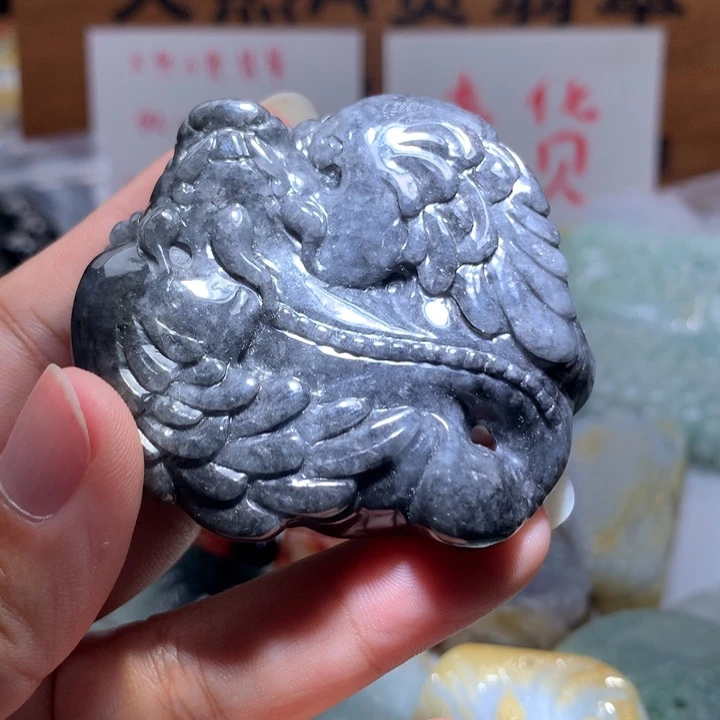 翡翠未镶嵌颈饰保真天然A货翡翠