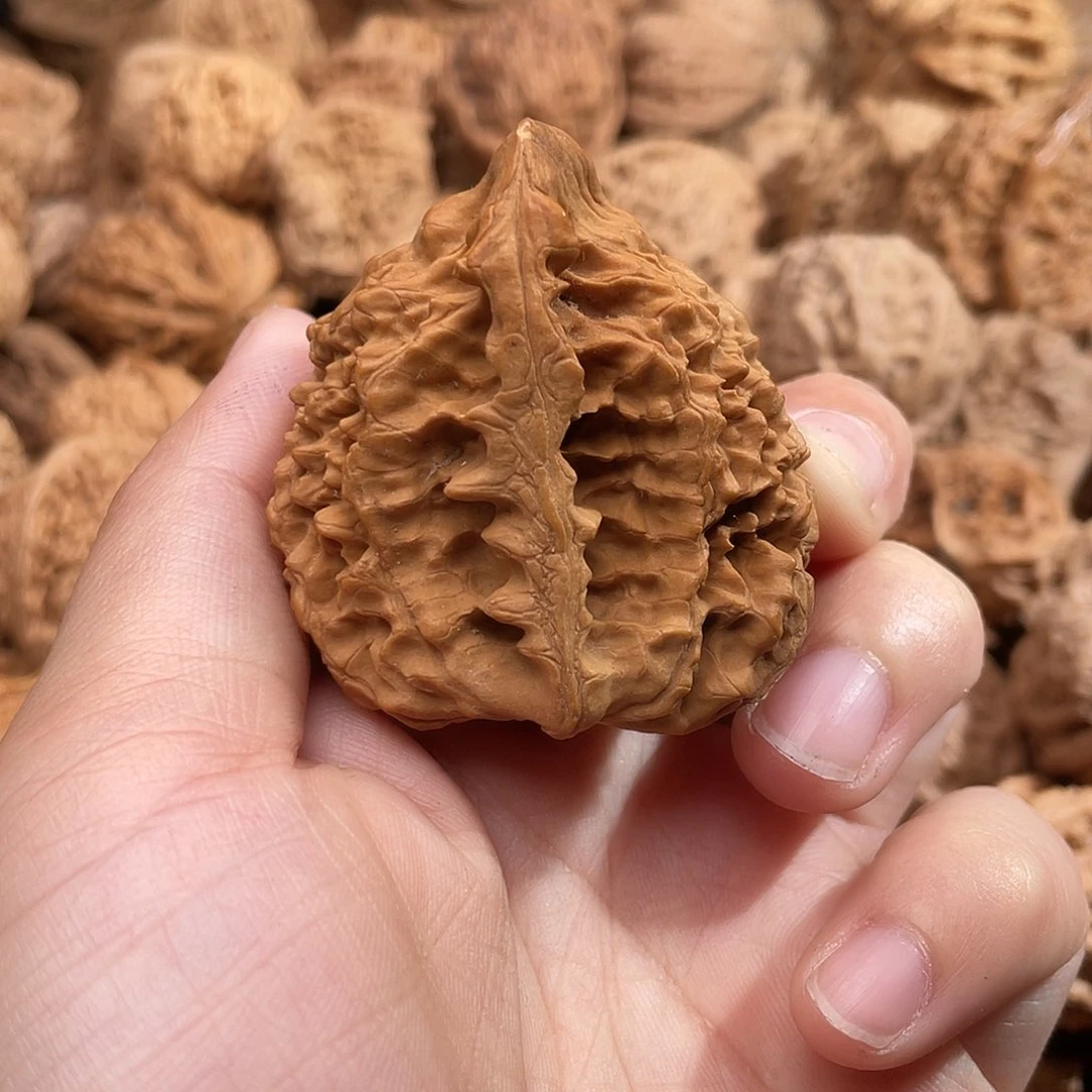 文玩核桃吊坠朱**顺官帽