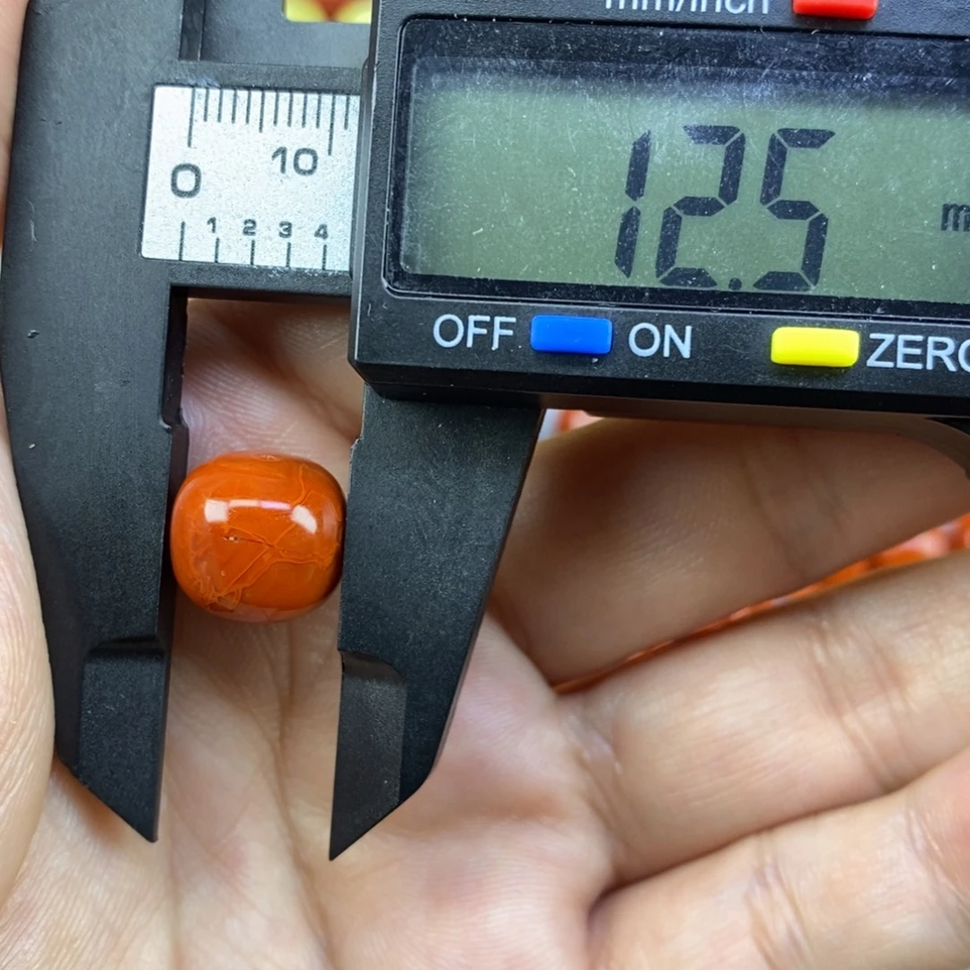 南红玛瑙未镶嵌微瑕12mm