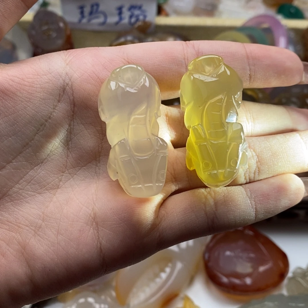 玛瑙/玉髓未镶嵌颈饰