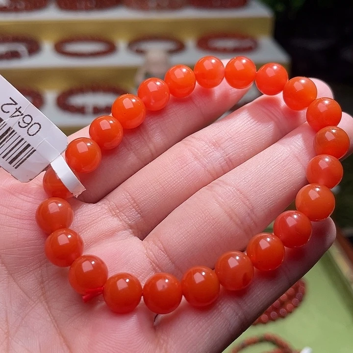 南红玛瑙樱桃红 8mm未镶嵌