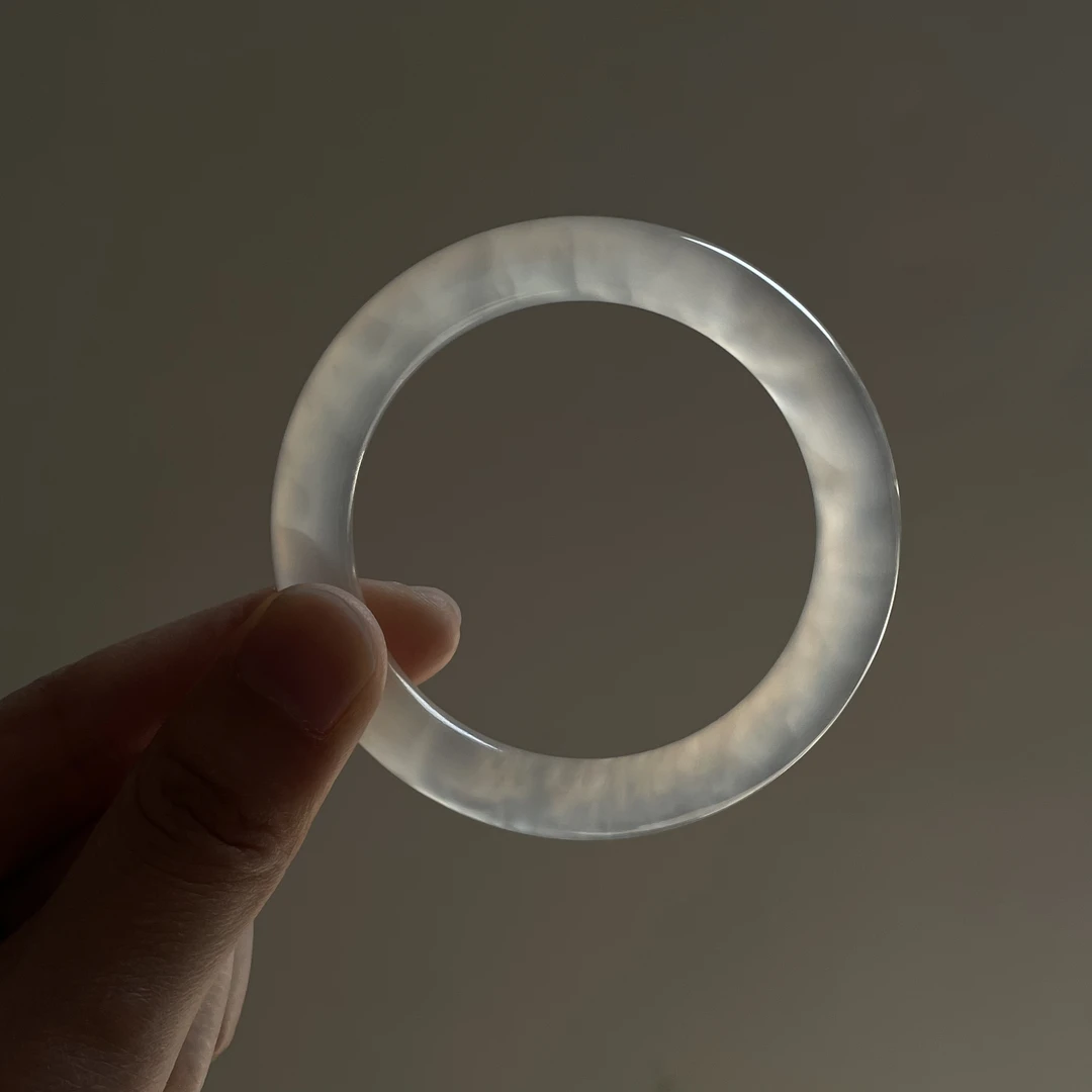 圈口52+圆条飞碟满圈龙鳞纹有晶体介意勿拍-玛瑙