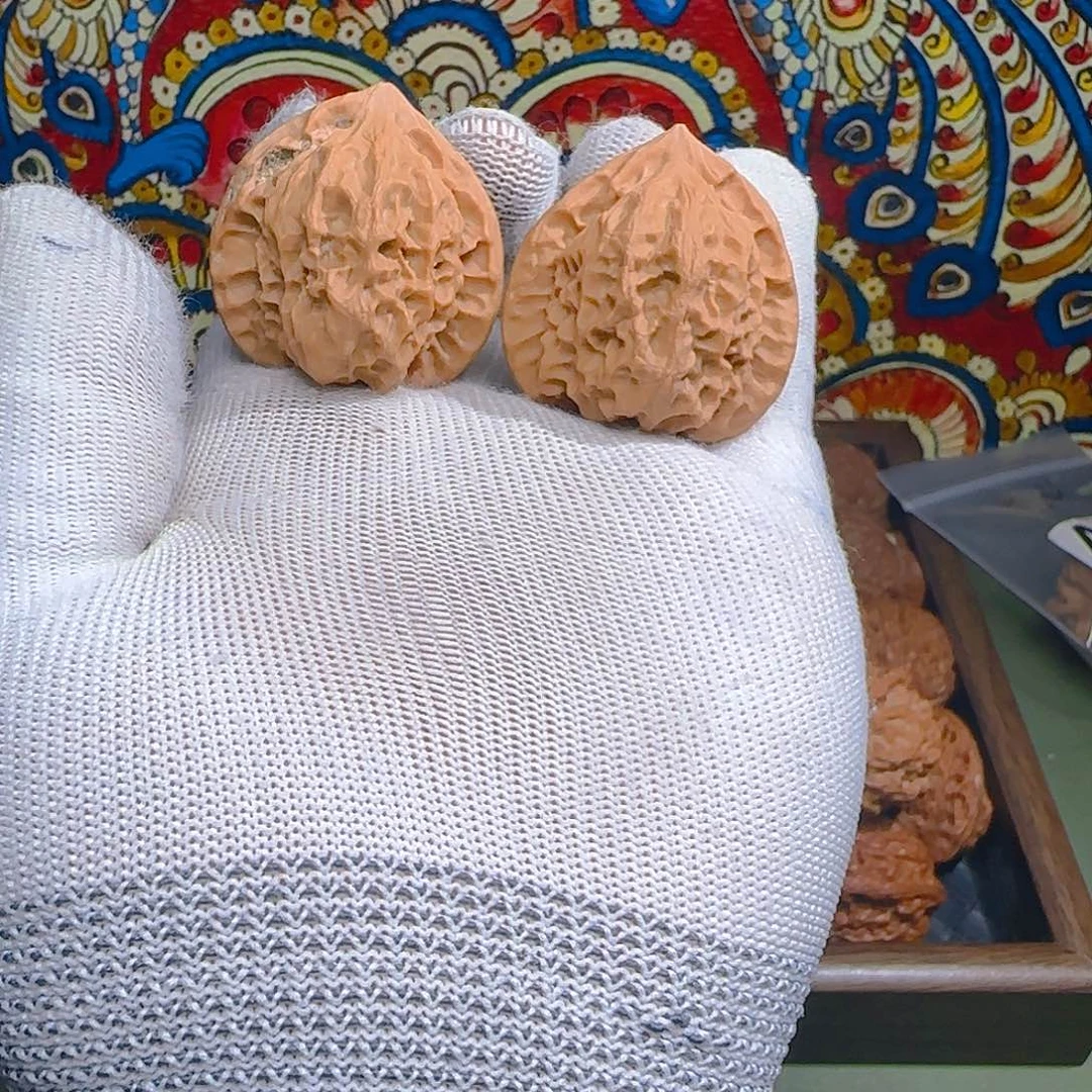 文玩核桃吊坠奶油小帽