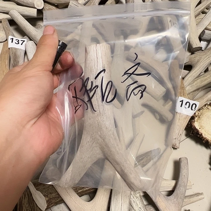香榧木木雕款鹿角