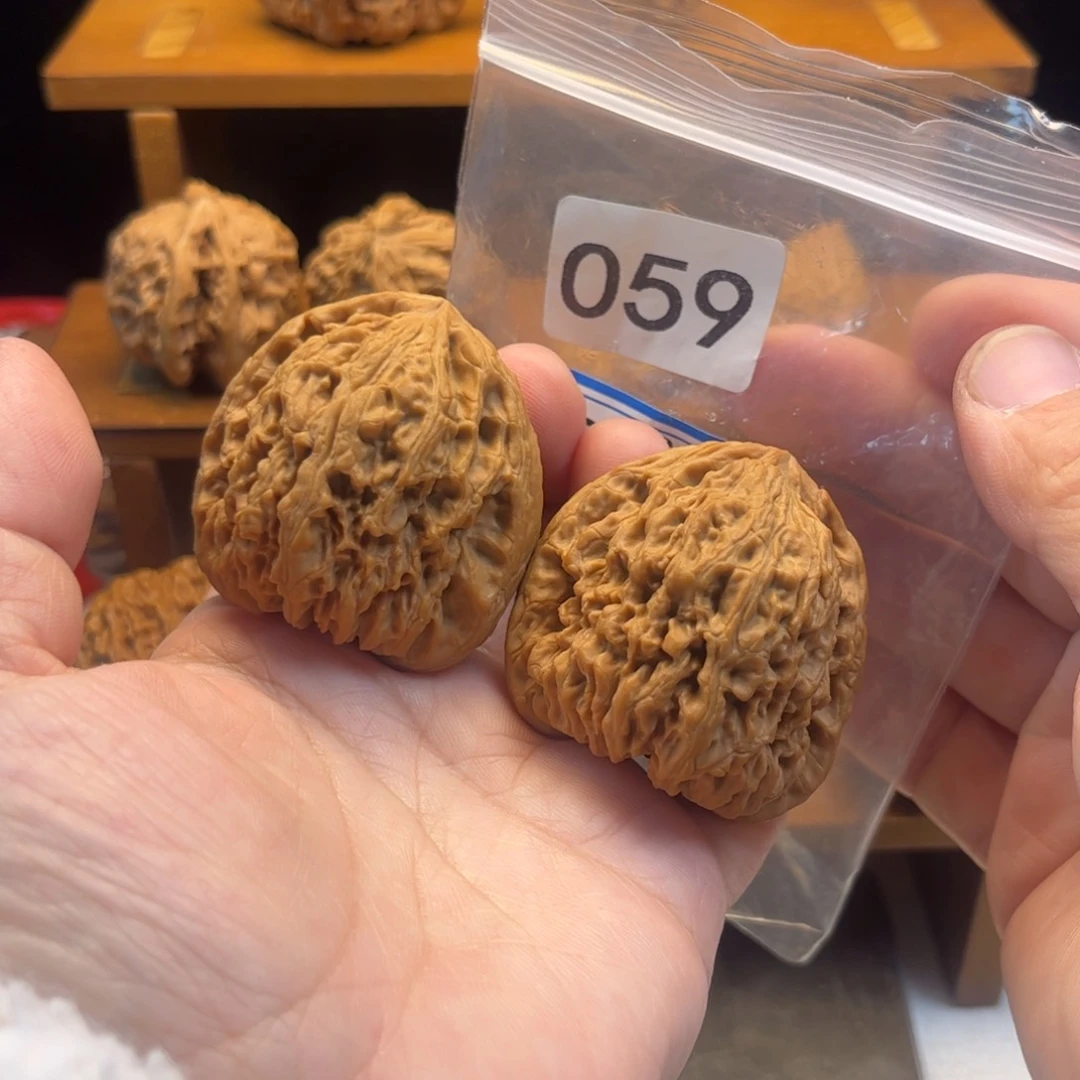 吊坠文玩核桃南疆42