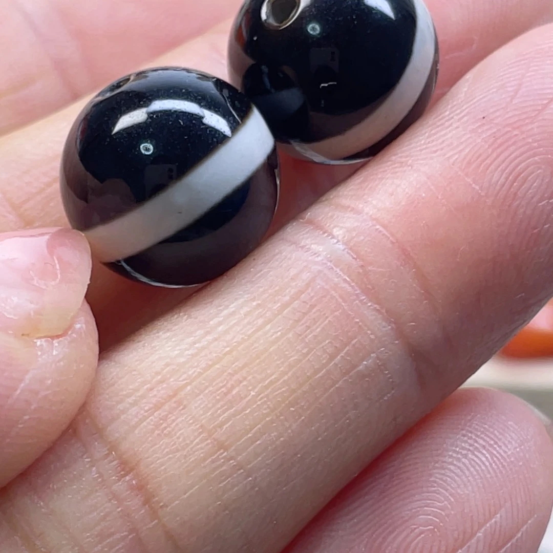 合金颈饰玛瑙/玉髓飞***哥