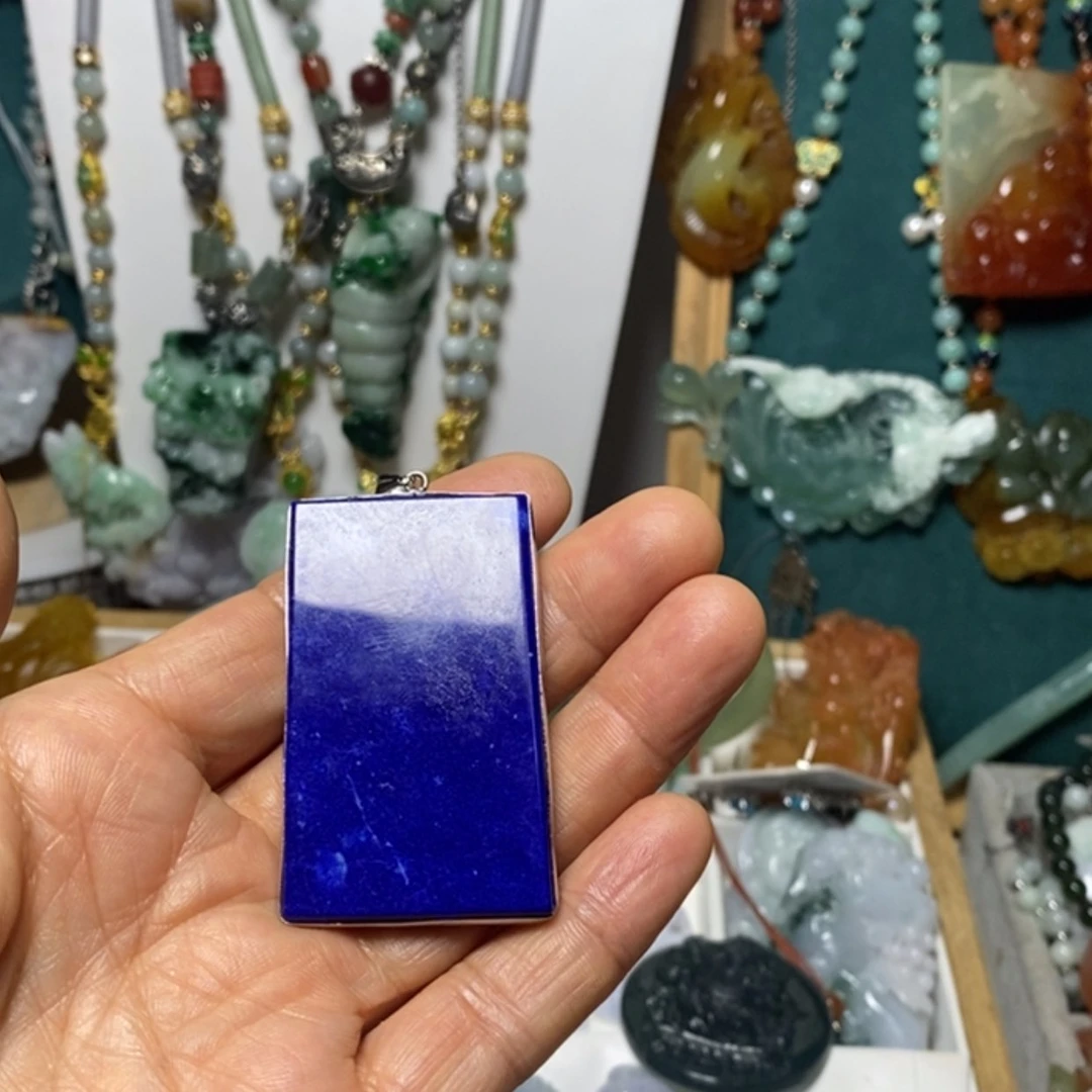 【闪购商品】翡翠吊坠(赠链)未镶嵌