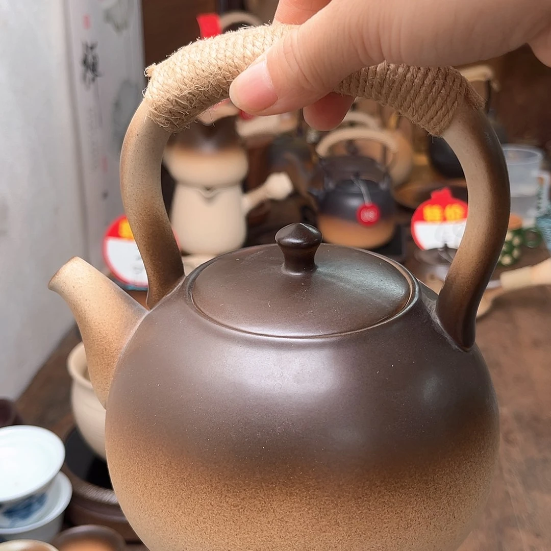 赤色连把大壶一个123323333333