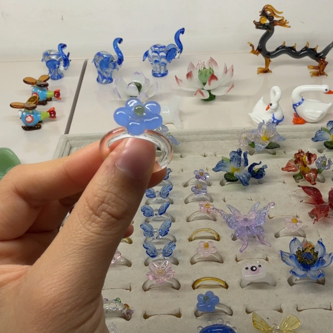 琉璃手工艺品蓝色小花