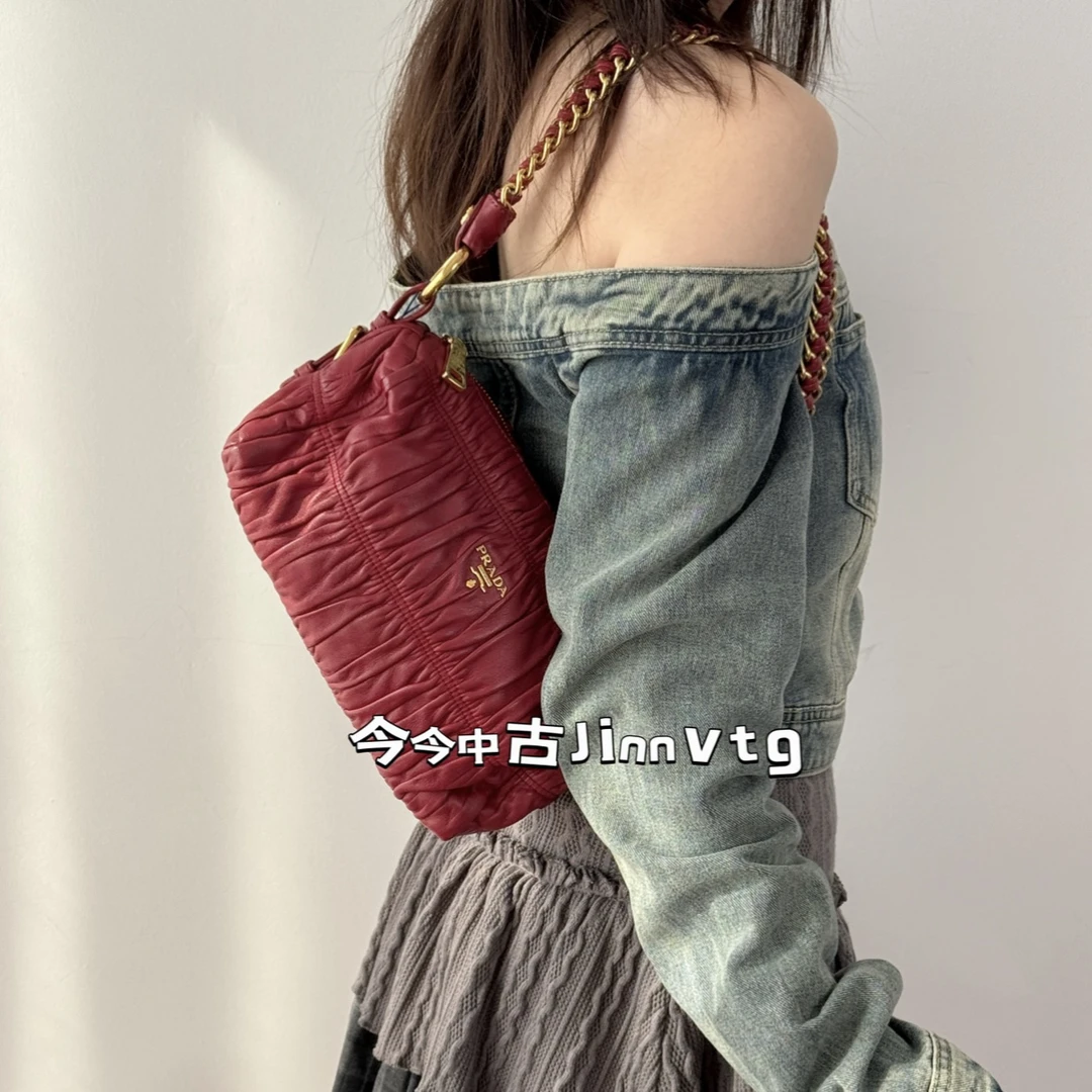 95新 Prada/普拉达 红金褶皱金标褶皱盒子单肩腋下